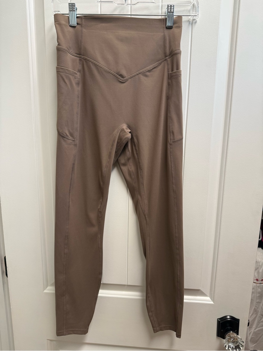 Halara Crossover Waist Leggings Small Yoga Athletic Sculpt Pants Butt Scrunch